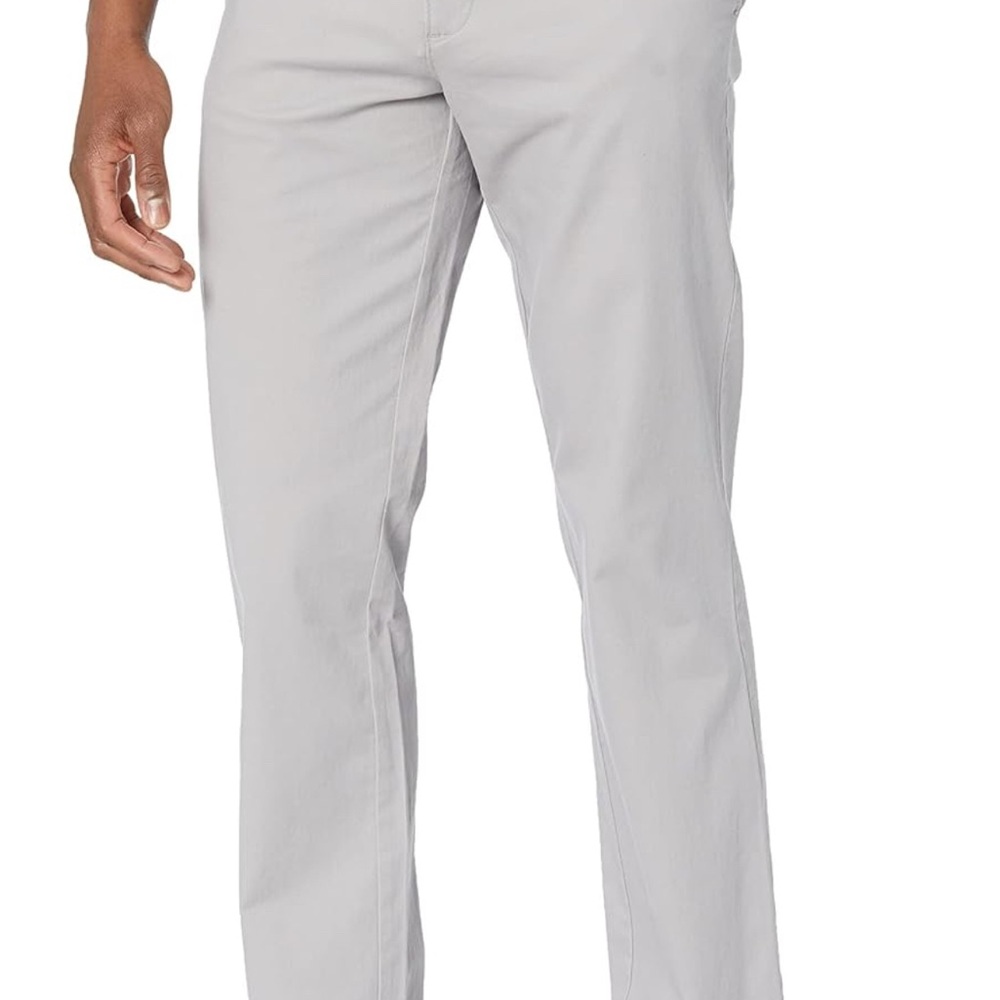 Amazon Essentials Men's Classic-Fit Casual Stretch Chino Pant New With Tags - Picture 2 of 5